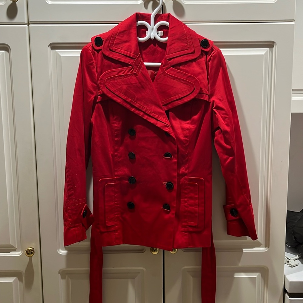 Short red trench coat